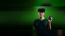 Razer Viper V4 Pro 리뷰 — PC Gamer 경쟁용 마우스 전체 1위, 49g·180시간 배터리
